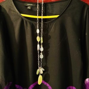 NWOT  CHICO'S  Green THREE STONE  NECKLACE